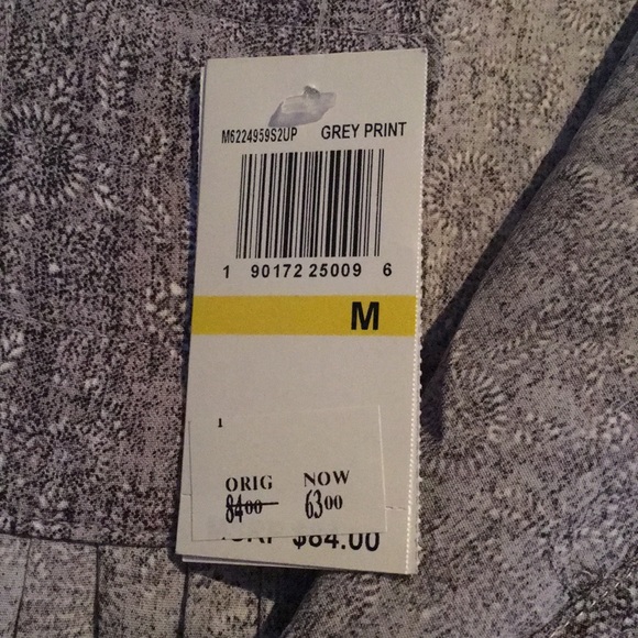 NWT GREY PRINT BOBEAU BLOUSE! - Picture 4 of 12